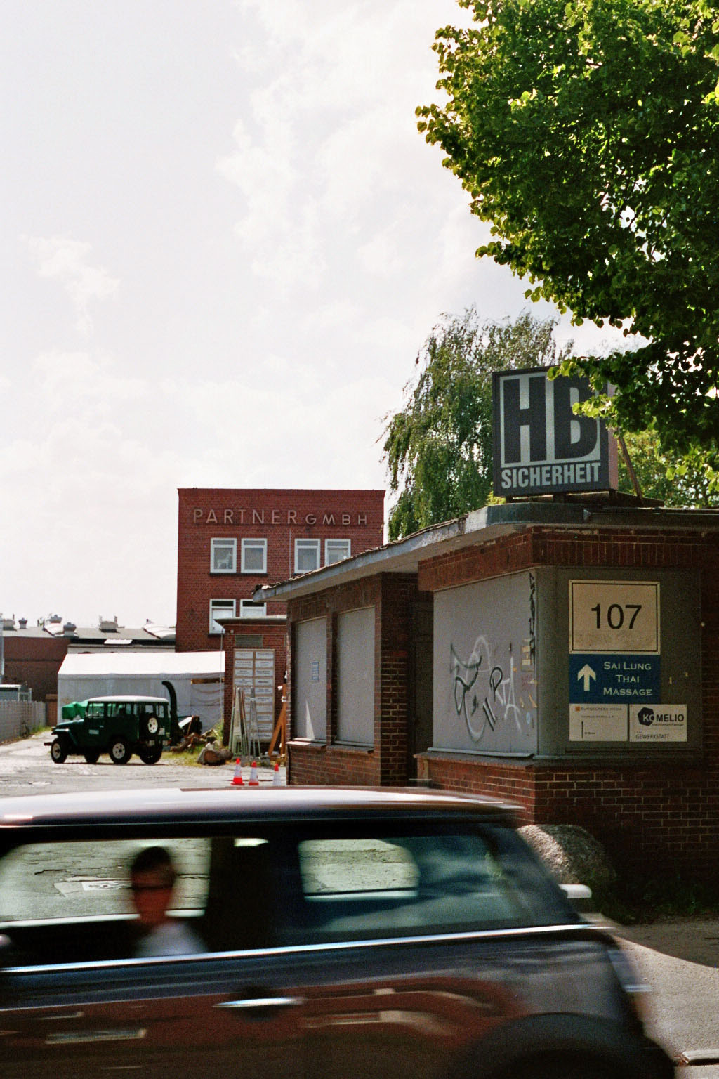 imm018_29